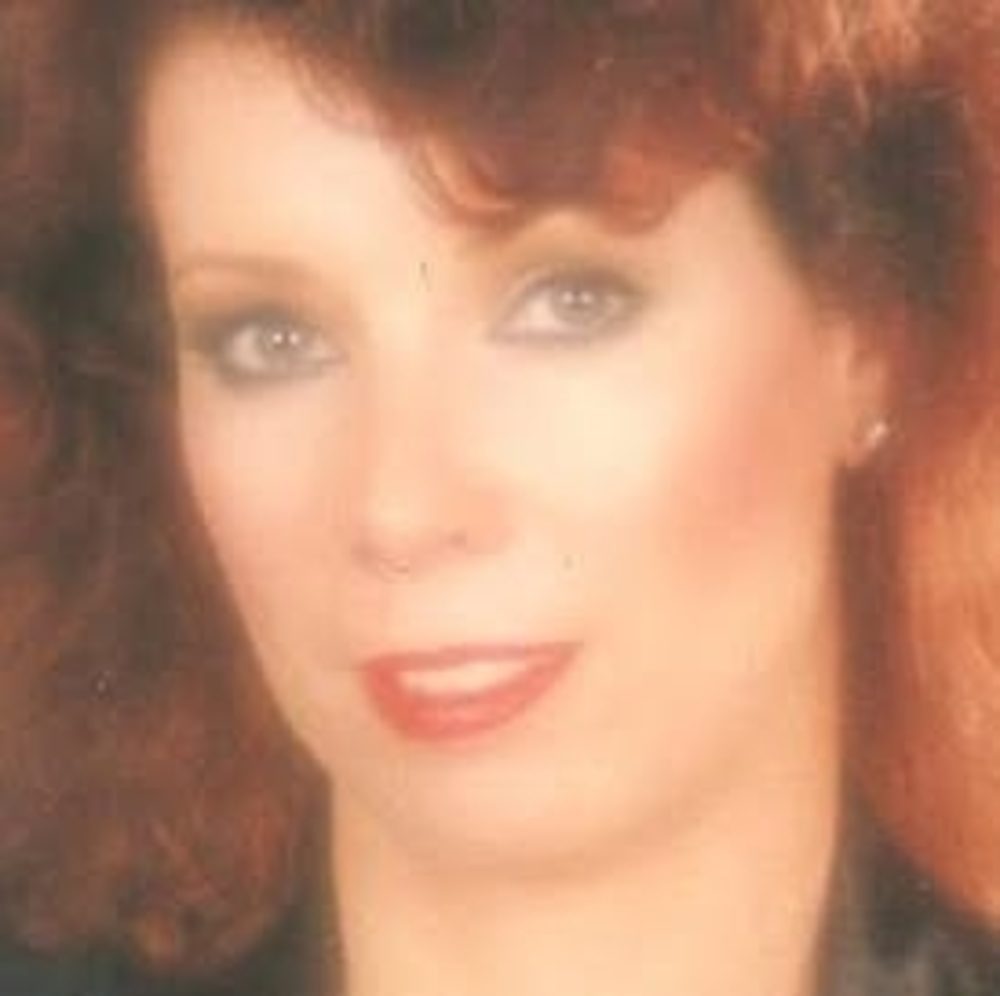 Meet your Posher, Cynthia